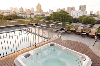 Del Rey Quality Hotel