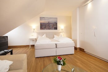 Holsteiner Hof galeri fotoğrafı