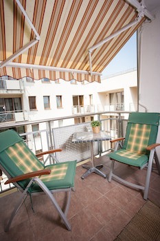 Central Passage Apartments By Vagabond