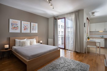 Central Passage Apartments By Vagabond