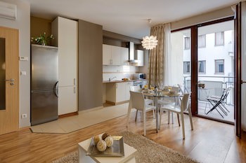 Central Passage Apartments By Vagabond