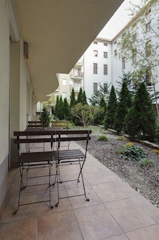 Central Passage Apartments By Vagabond