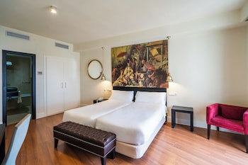 Hotel Yit El Postigo