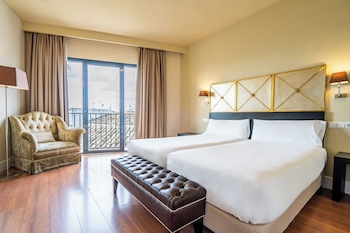 Hotel Yit El Postigo