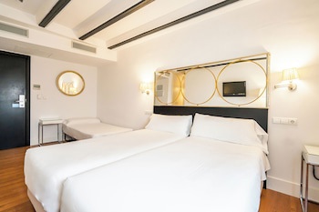 Hotel Yit El Postigo