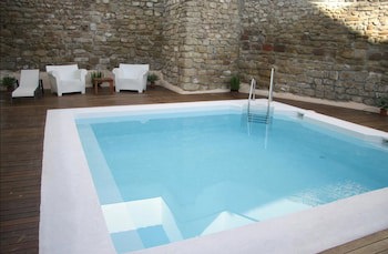 Hotel Yit El Postigo
