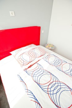 Design Sleepy Cologne galeri fotoğrafı
