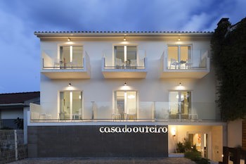 Boutique Hotel Casa Do Outeiro - Arts & Crafts