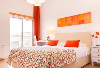 Boutique Hotel Casa Do Outeiro - Arts & Crafts