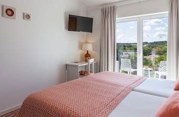 Boutique Hotel Casa Do Outeiro - Arts & Crafts