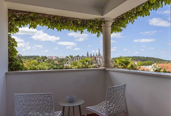 Boutique Hotel Casa Do Outeiro - Arts & Crafts