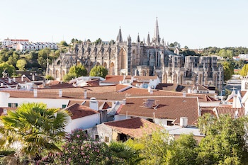 Boutique Hotel Casa Do Outeiro - Arts & Crafts