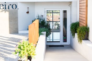 Boutique Hotel Casa Do Outeiro - Arts & Crafts