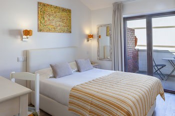 Boutique Hotel Casa Do Outeiro - Arts & Crafts