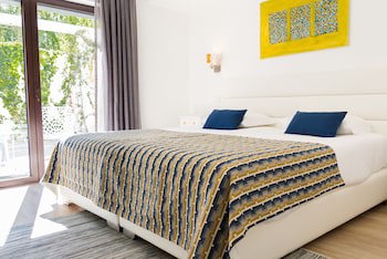 Boutique Hotel Casa Do Outeiro - Arts & Crafts