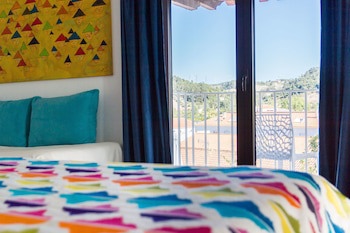 Boutique Hotel Casa Do Outeiro - Arts & Crafts