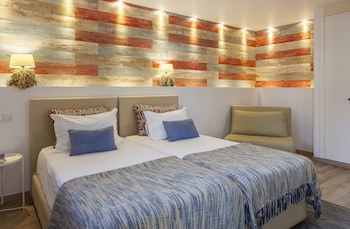 Boutique Hotel Casa Do Outeiro - Arts & Crafts