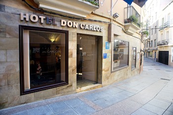 Don Carlos Caceres