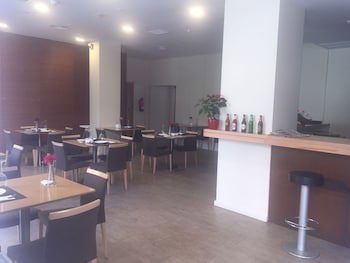 Apartamentos Plaza Picasso