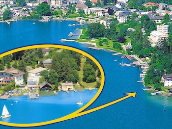 Barry Memle Lake Side Resort