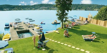 Barry Memle Lake Side Resort