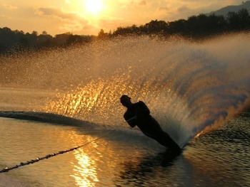 Barry Memle Lake Side Resort