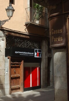 Ainb Picasso Corders Apartments