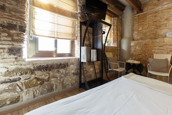 Ainb Picasso Corders Apartments