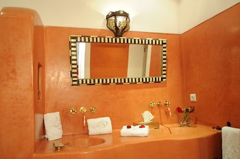 Dar Asam