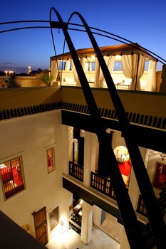 Dar Asam