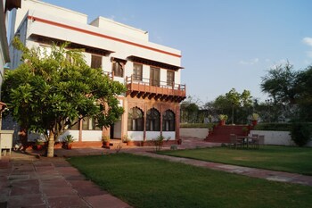 Amritara Chandra Mahal Haveli