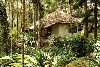 Amritara Shalimar Spice Garden Resort & Spa
