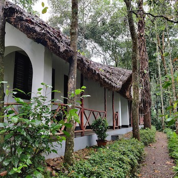 Amritara Shalimar Spice Garden Resort & Spa