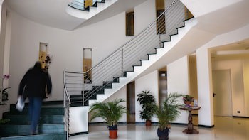 Garden Hotel fotoğrafı