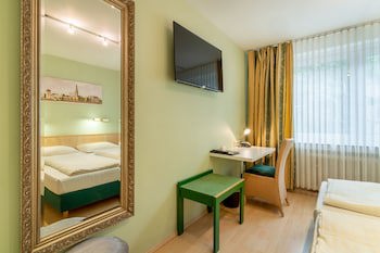 Hotel Arosa - Dusseldorf Oberkassel galeri fotoğrafı