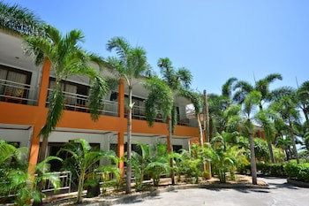 Diamond Cave Resort