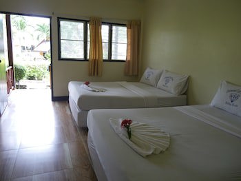 Diamond Cave Resort