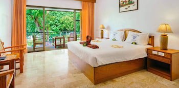 Diamond Cave Resort