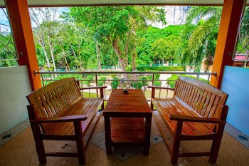 Diamond Cave Resort