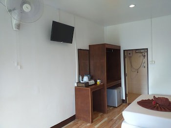 Diamond Cave Resort