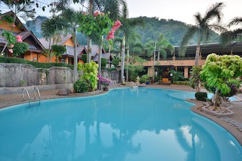 Diamond Cave Resort