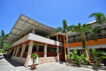 Diamond Cave Resort