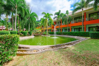 Diamond Cave Resort