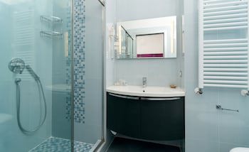 Emily Suites galeri fotoğrafı