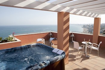 Casamaia Apartments