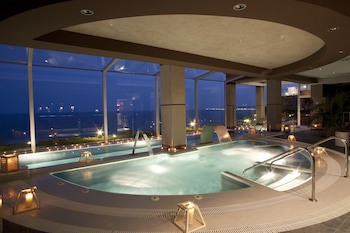 Casamaia Apartments