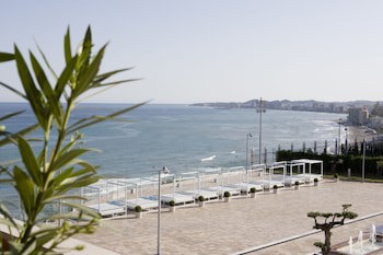 Casamaia Apartments