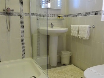 Chudleigh Hotel