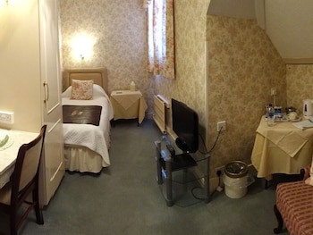 Chudleigh Hotel