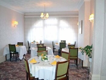 Chudleigh Hotel